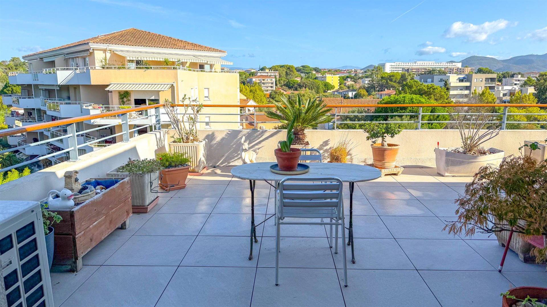 Appartement à vendre, 69m², Fréjus