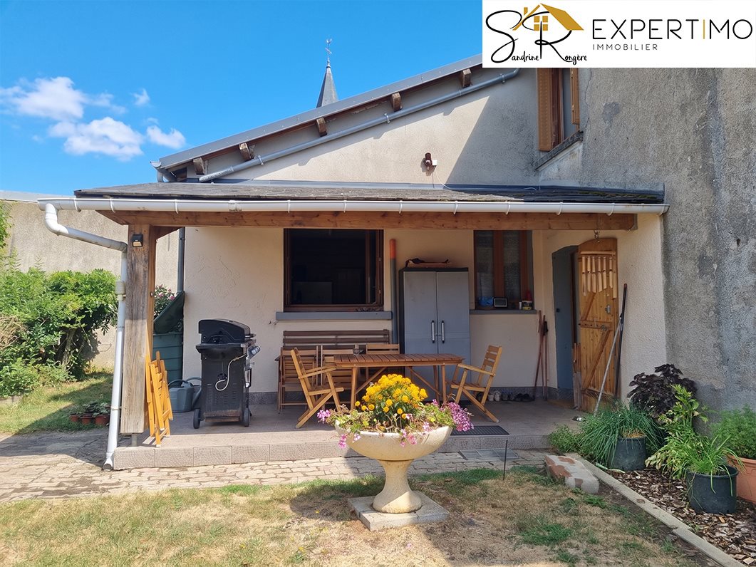Maison à vendre, 134m², Ars-les-Favets