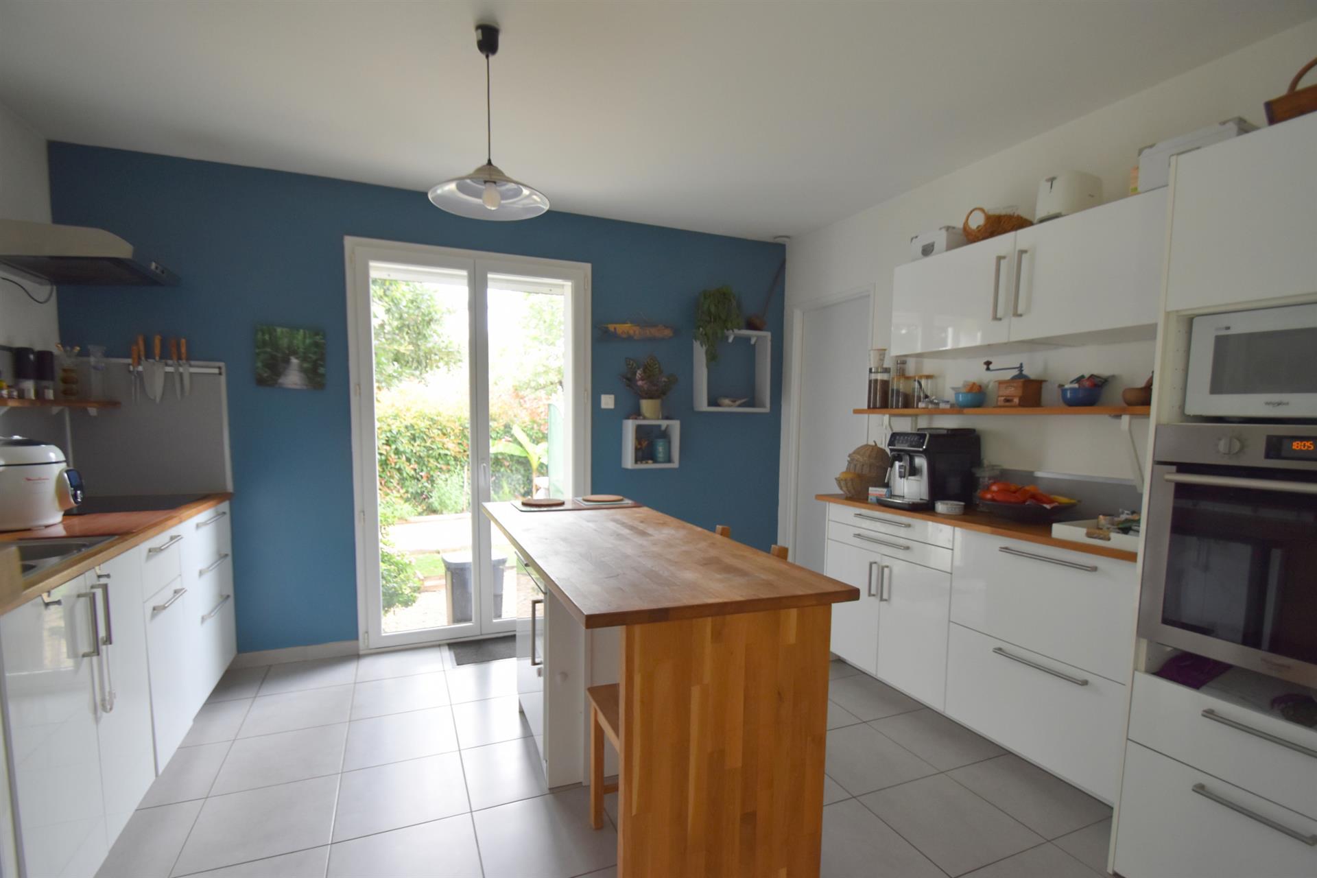 Maison à vendre, 103m², Campsas