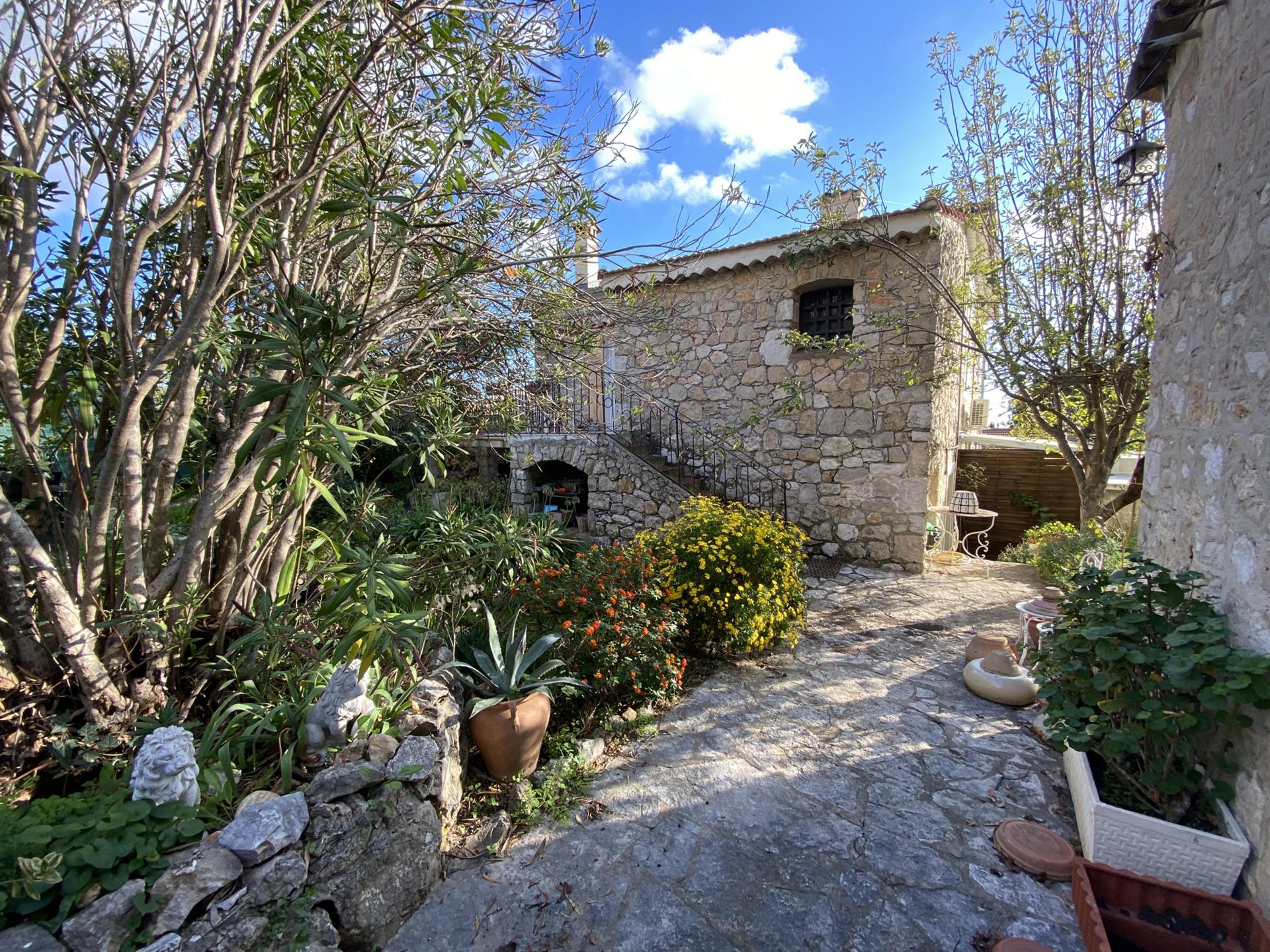 Maison à vendre, 79m², Vence