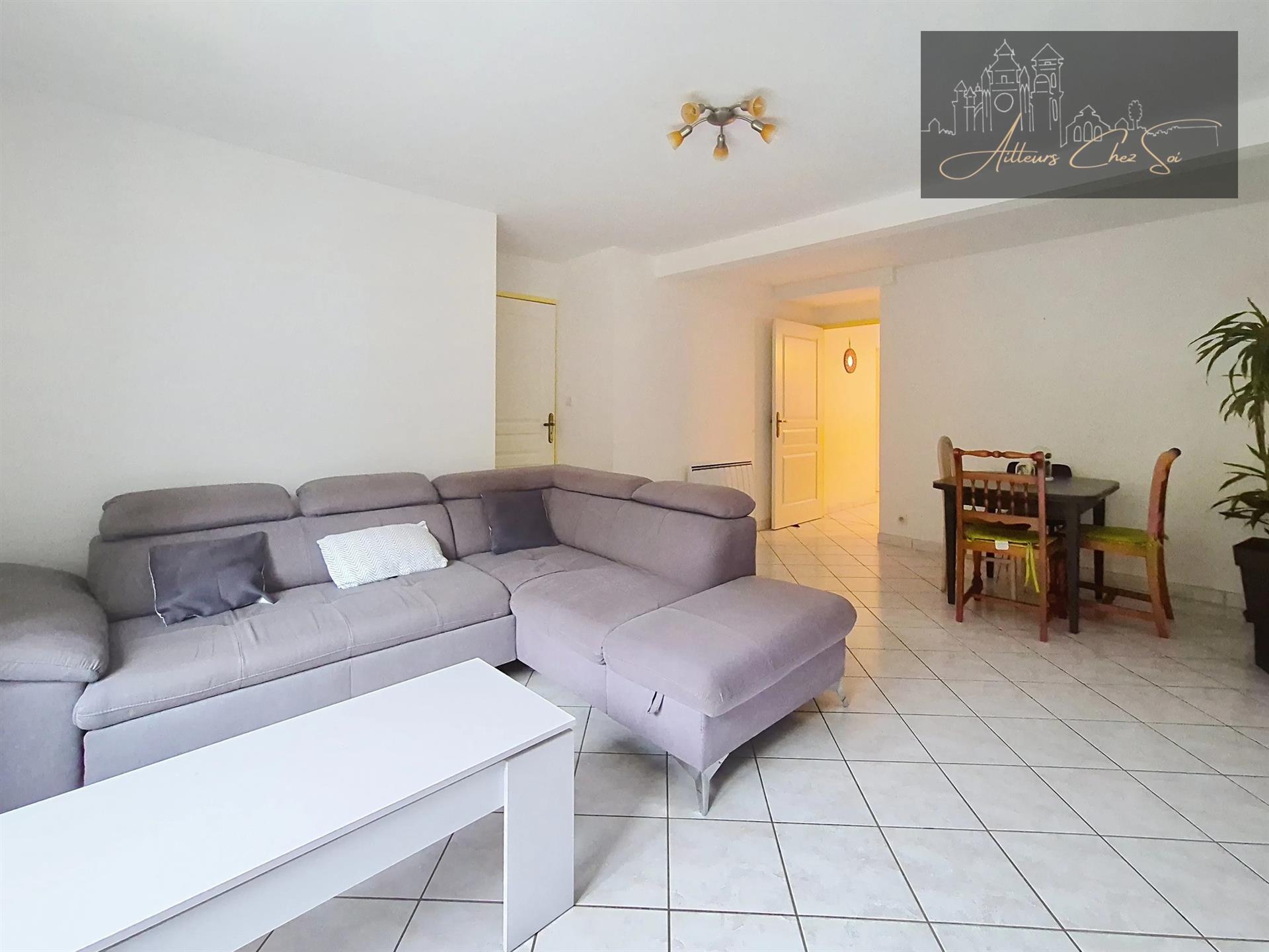 Maison à vendre, 164m², Salmiech