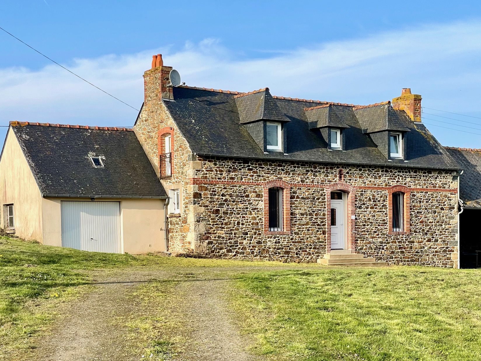 Maison à vendre, 96m², Goudelin