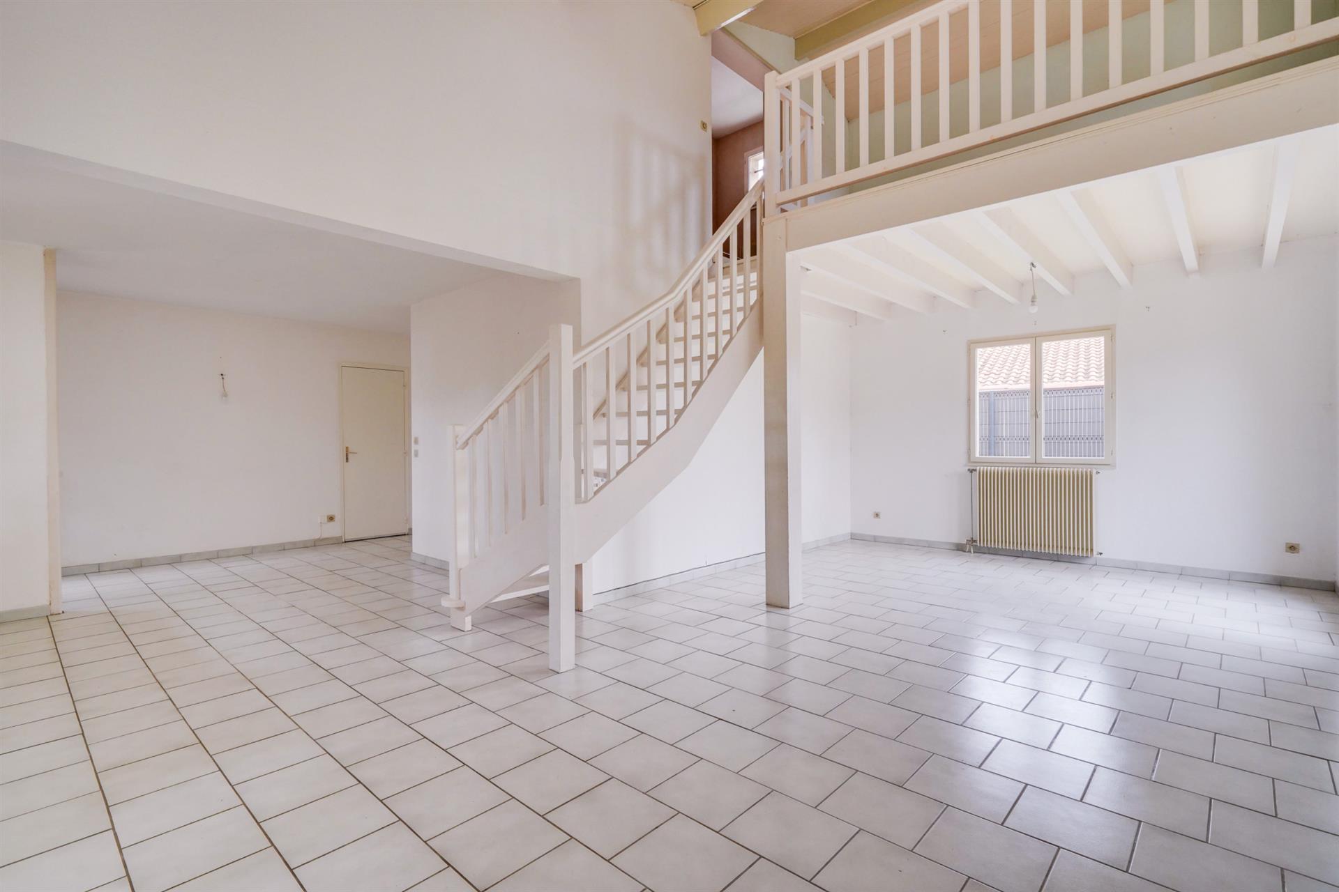 Maison à vendre, 121m², Villenave-d'Ornon