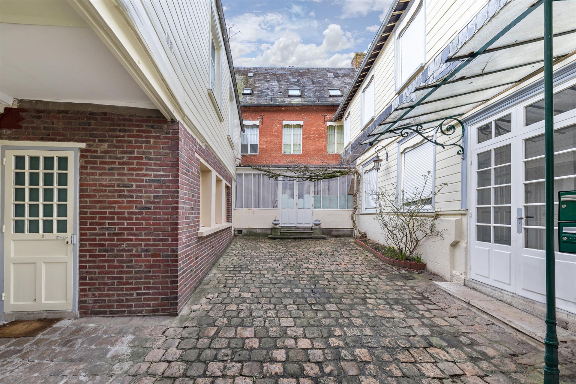 Maison à vendre, 395m², Aumale