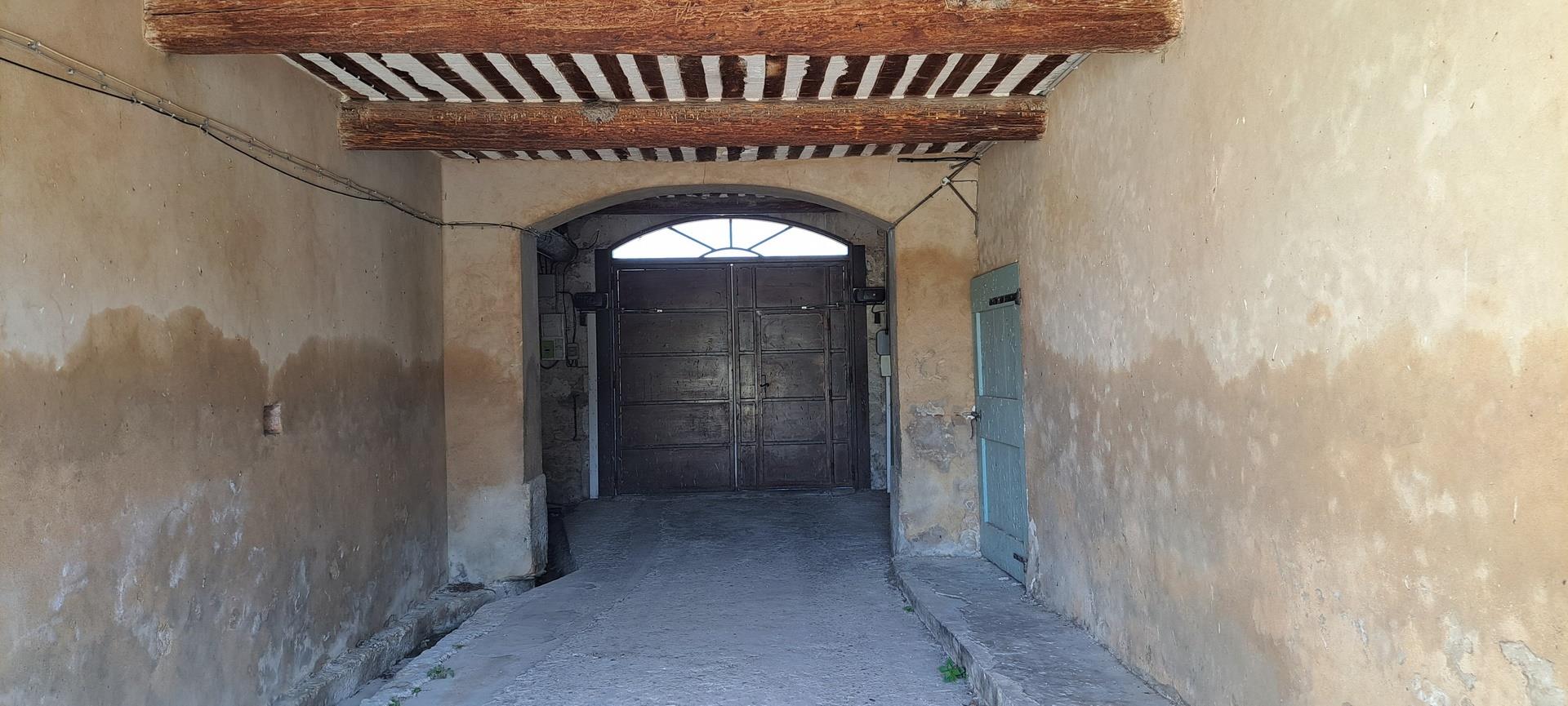 Maison à vendre, 350m², Lagnes