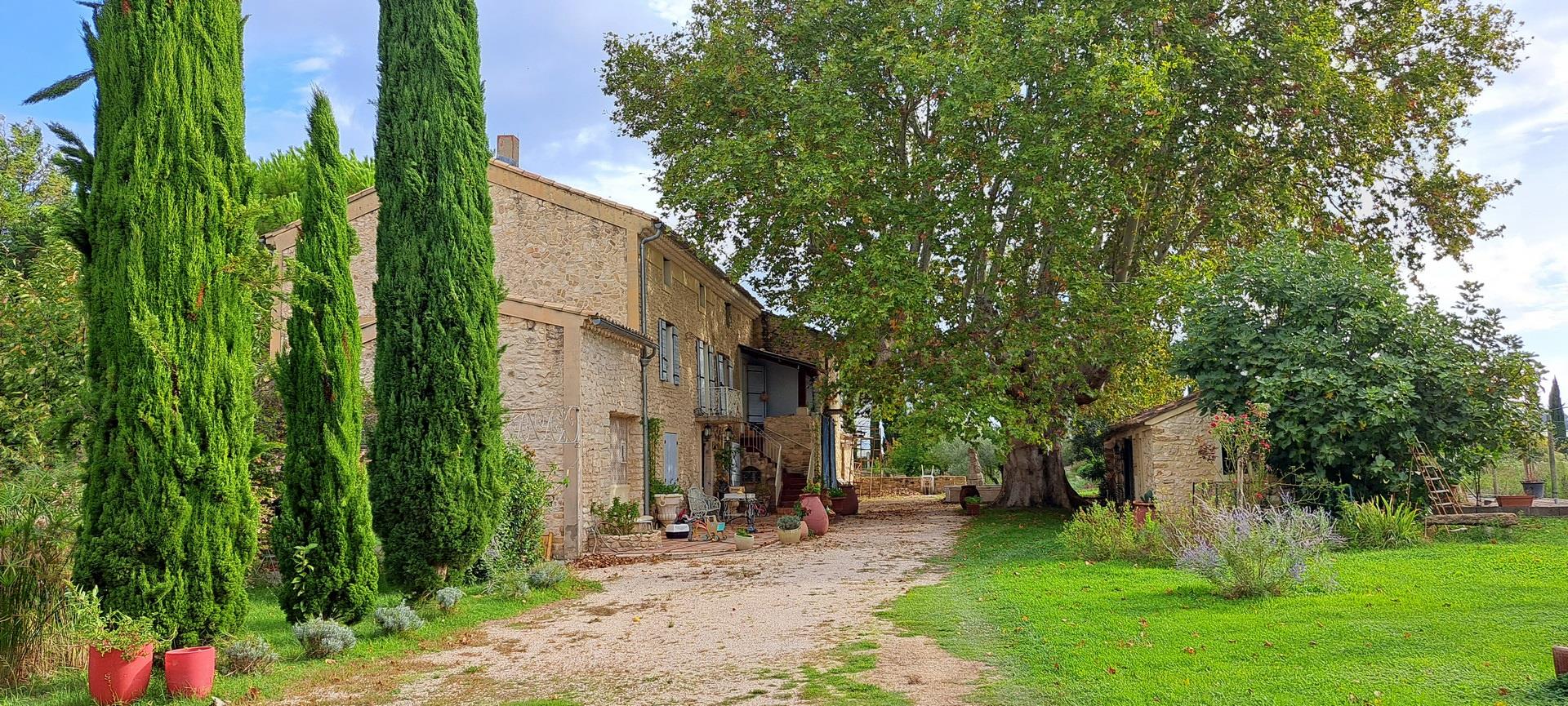 Maison à vendre, 272m², Pernes-les-Fontaines