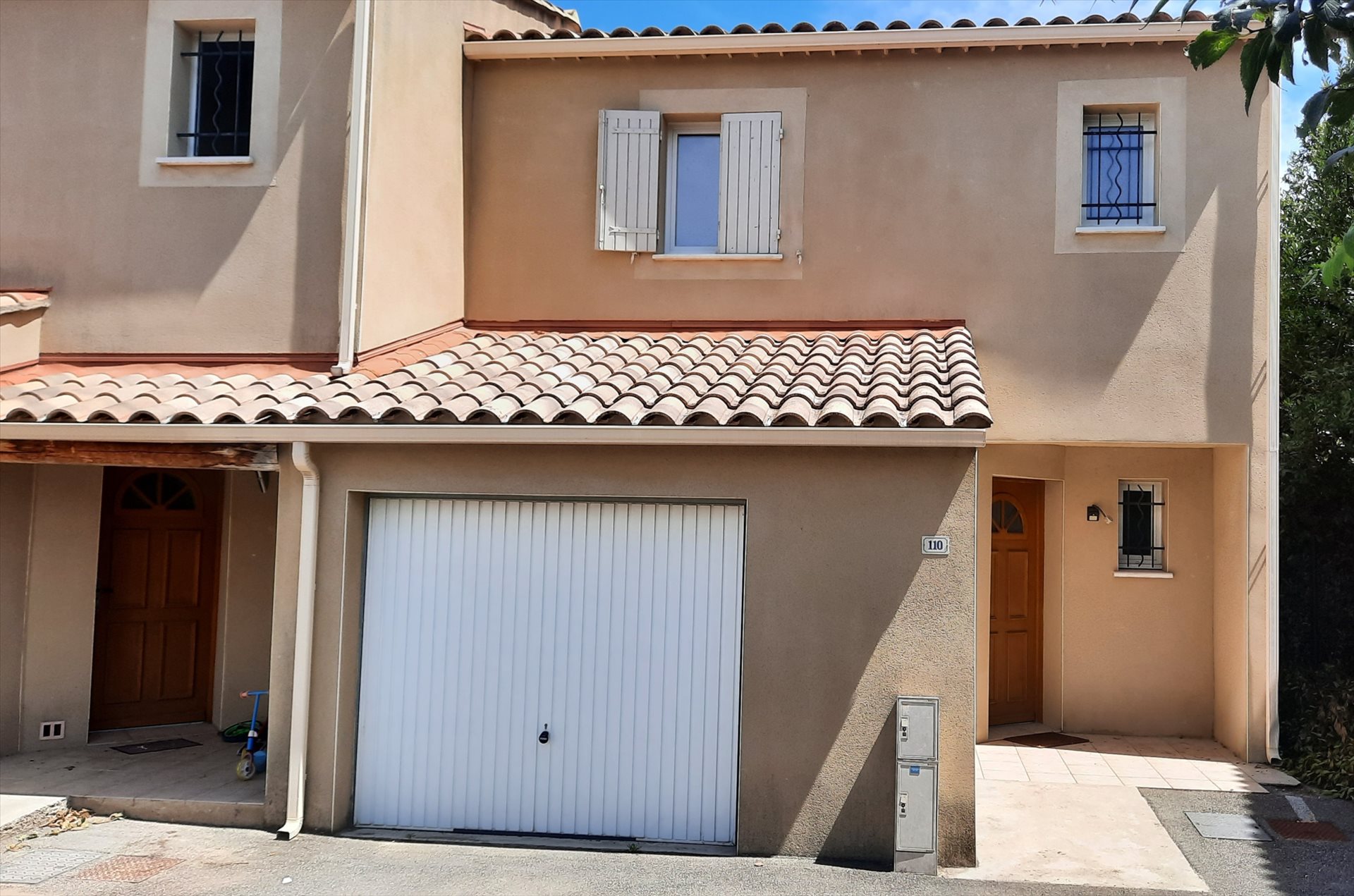 Maison à vendre, 83m², Entraigues-sur-la-Sorgue