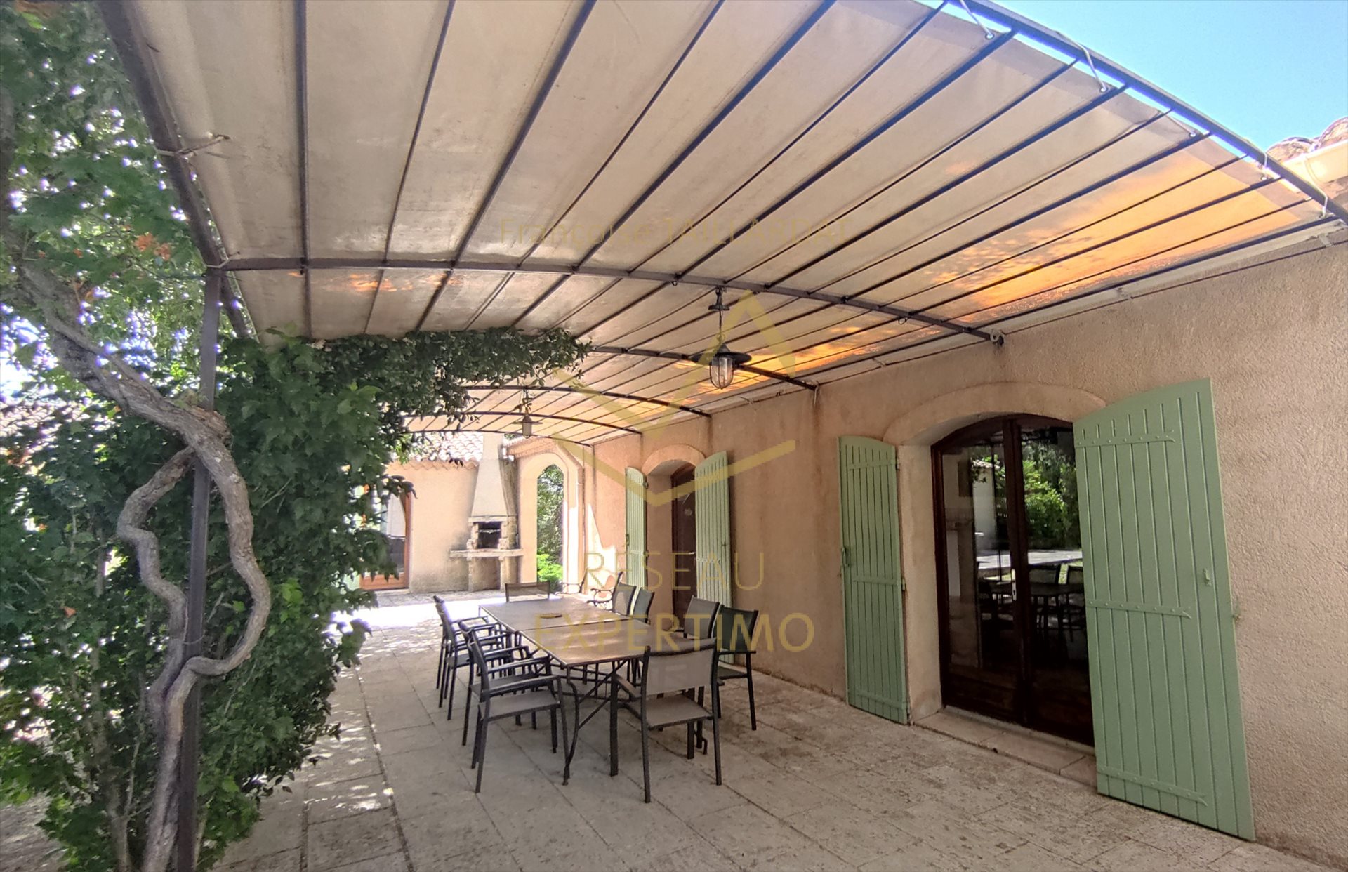 Maison à vendre, 265m², Oppède