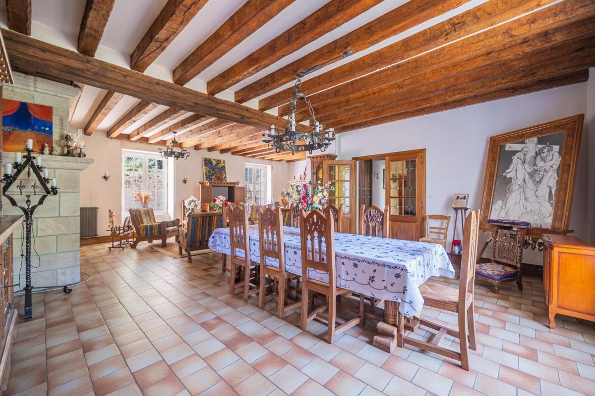 Maison à vendre, 330m², Fresnay-sur-Sarthe