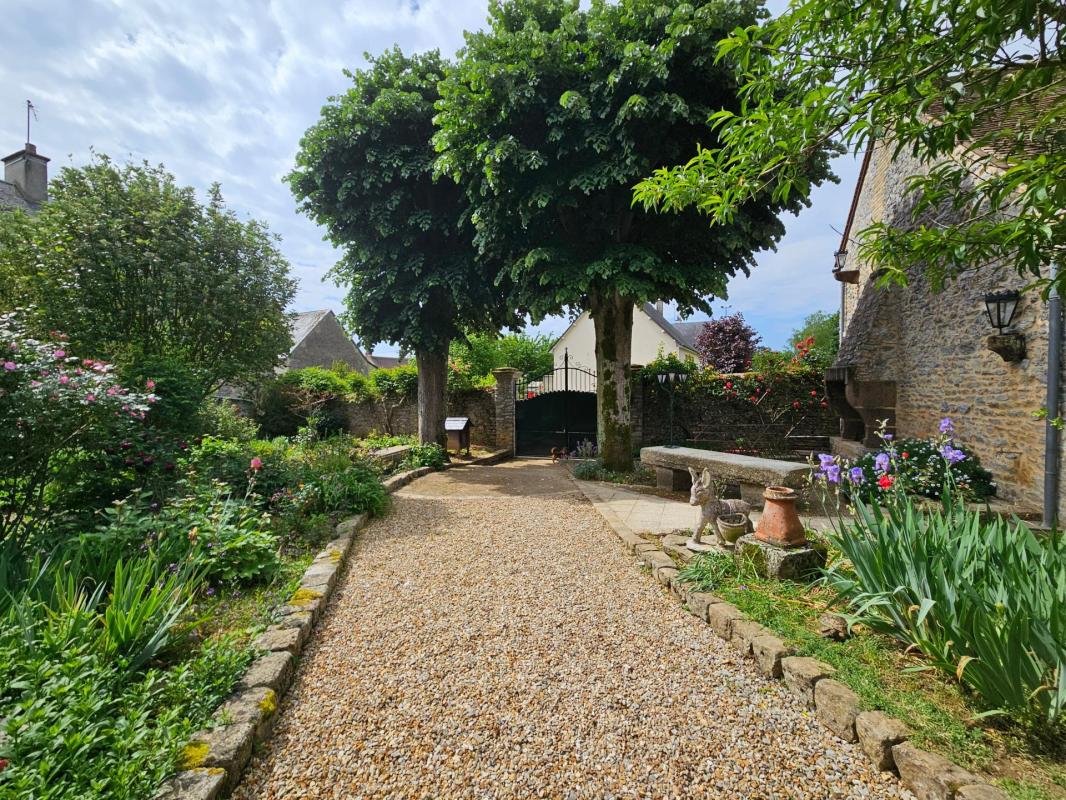 Maison à vendre, 330m², Fresnay-sur-Sarthe