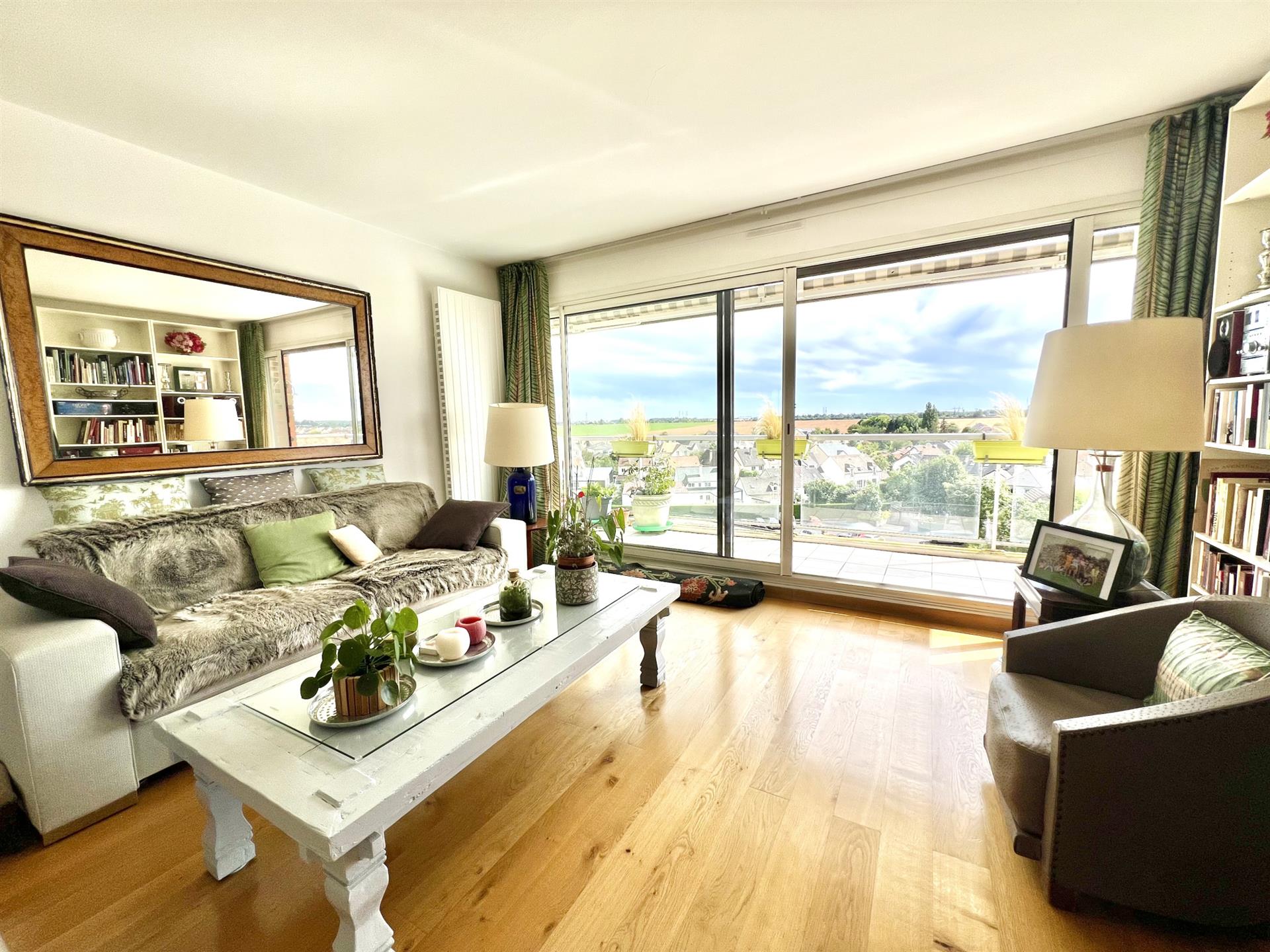 Appartement à vendre, 93m², Jouy-en-Josas