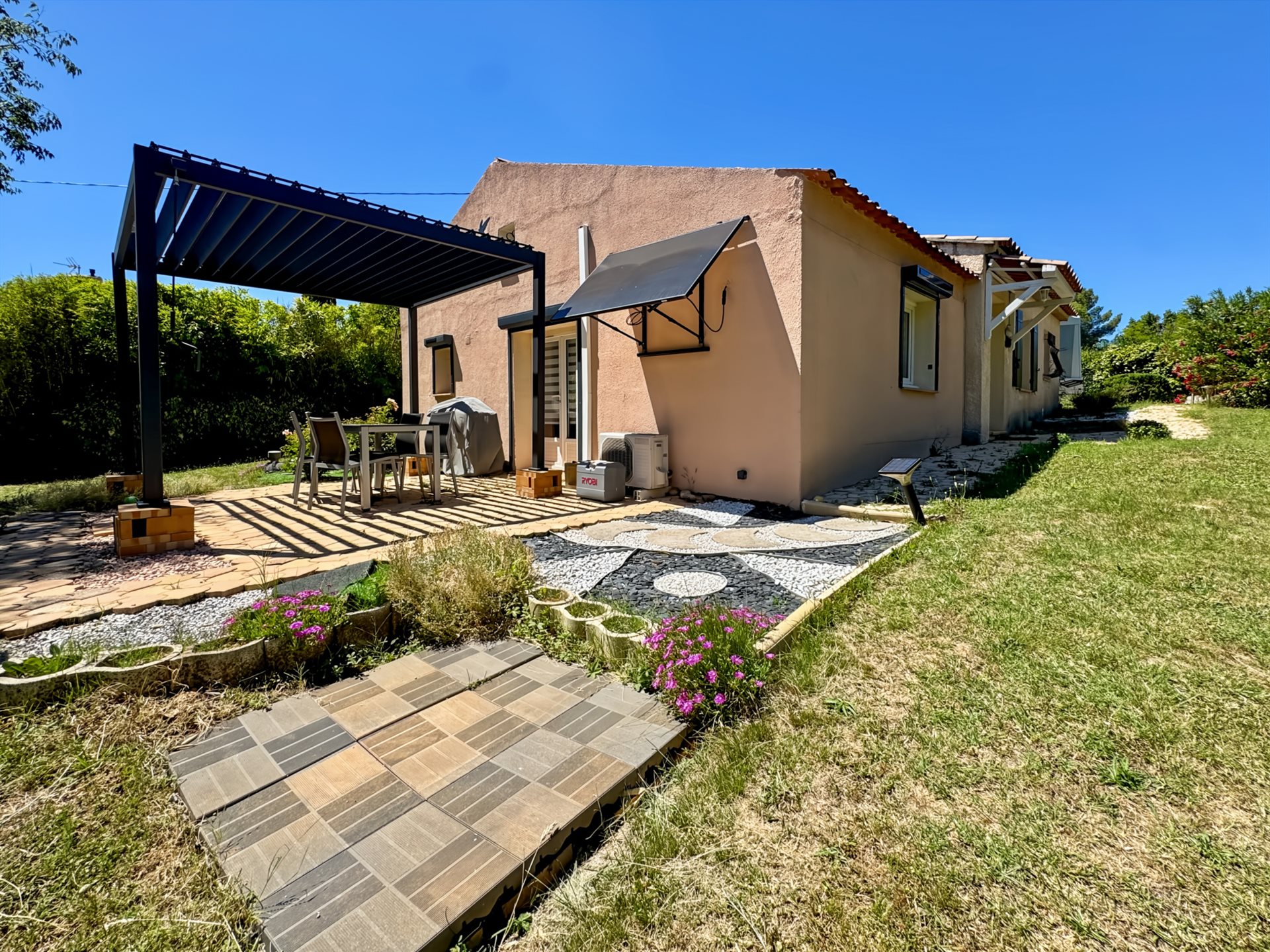 Maison à vendre, 72m², Eguilles
