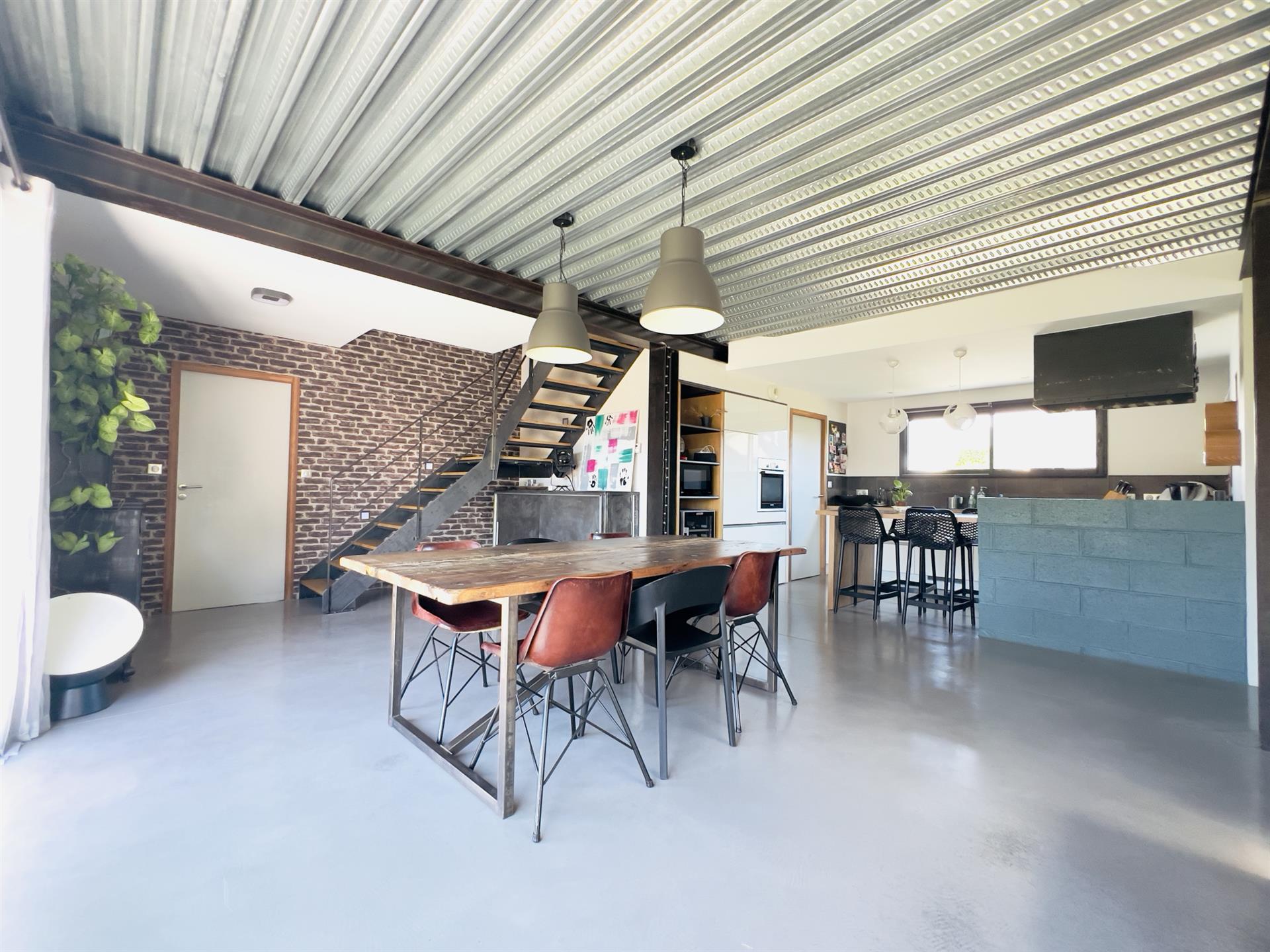 Maison à vendre, 140m², La Mézière