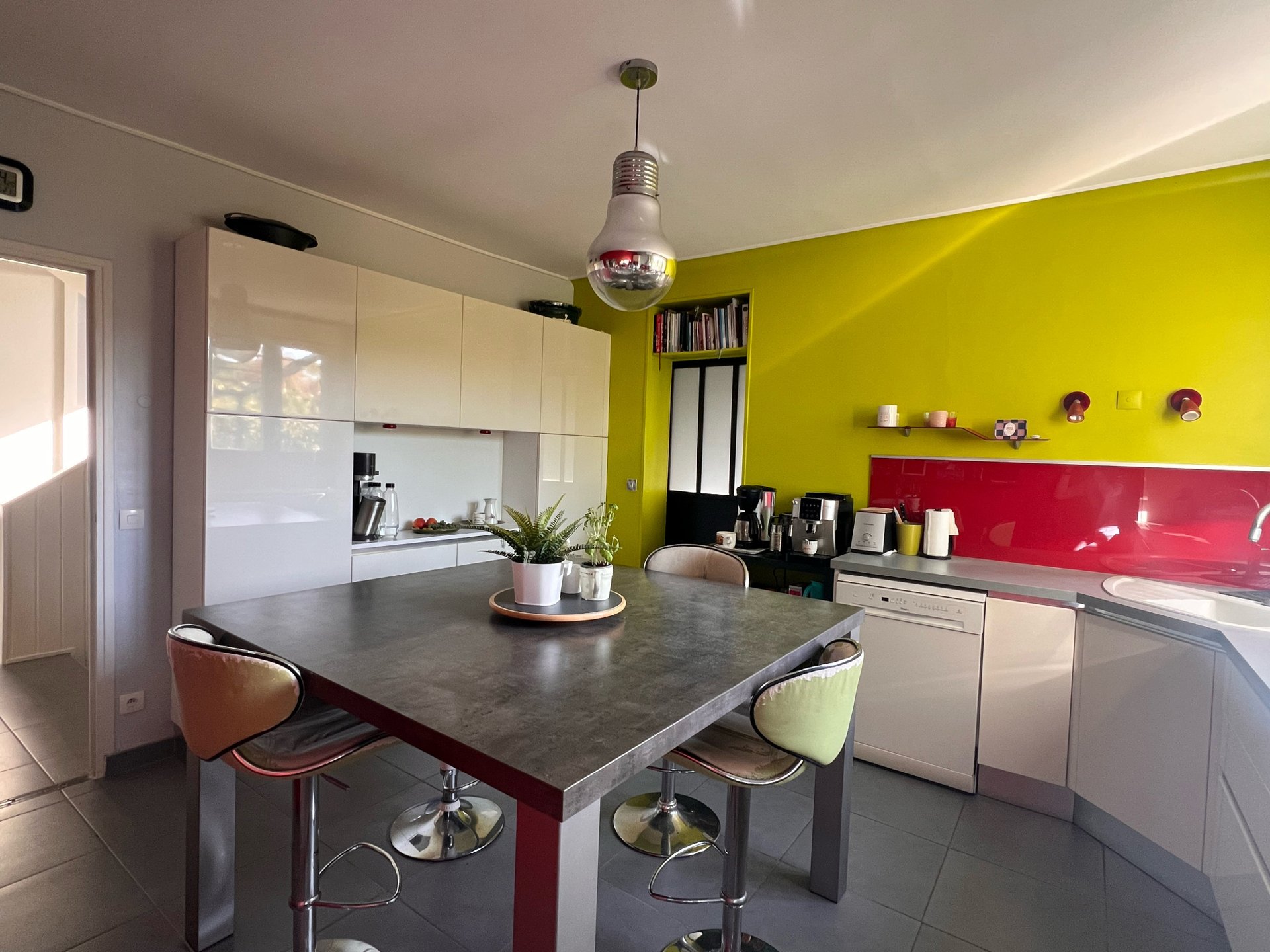 Maison à vendre, 137m², Montfort-sur-Meu