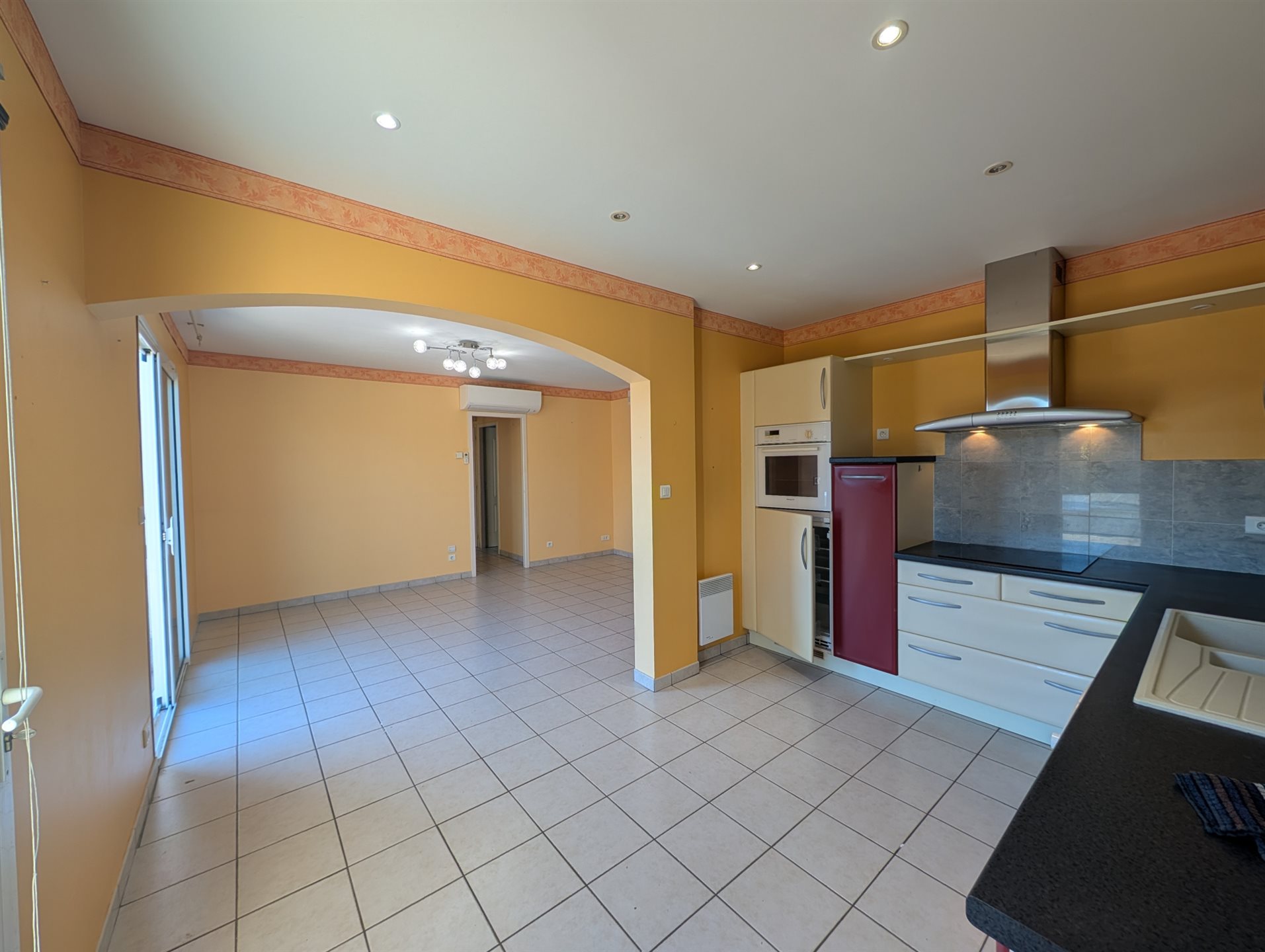 Maison à vendre, 100m², Althen-des-Paluds