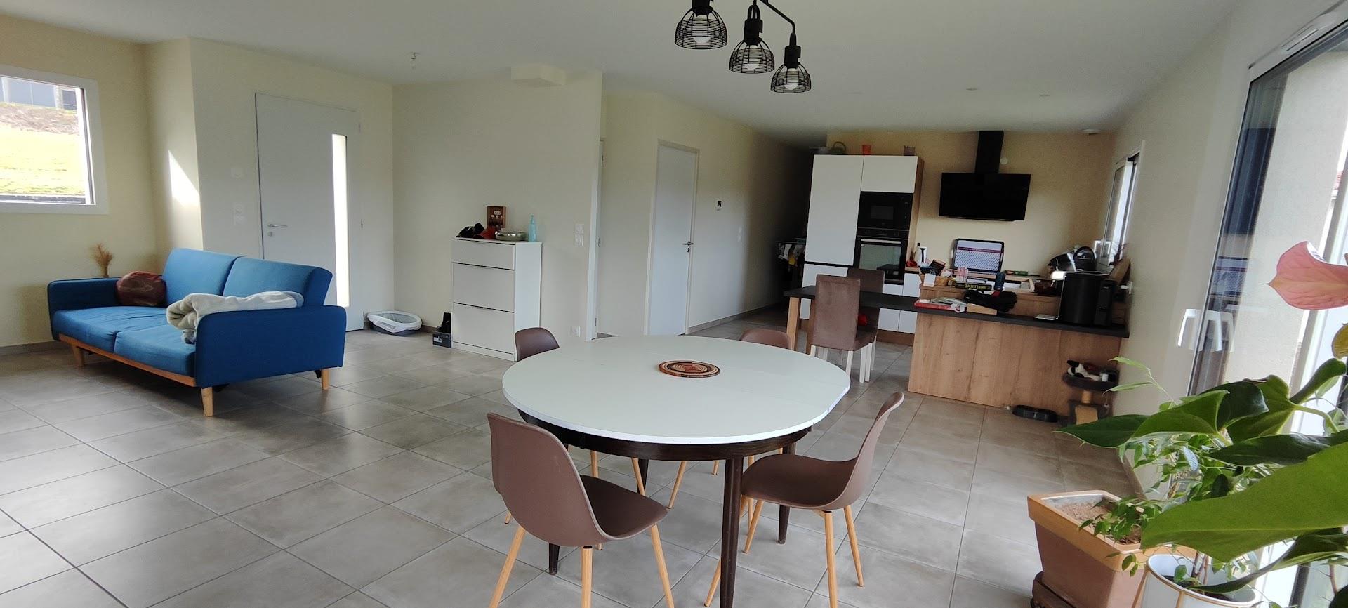 Maison à vendre, 110m², Saint-Laurent-de-Chamousset