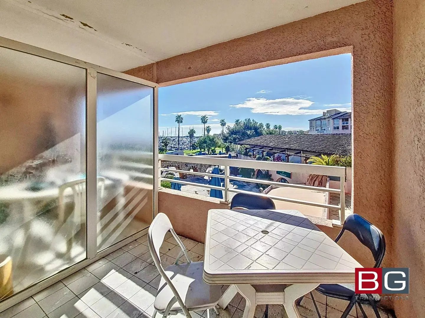 Appartement à louer, 25m², Antibes