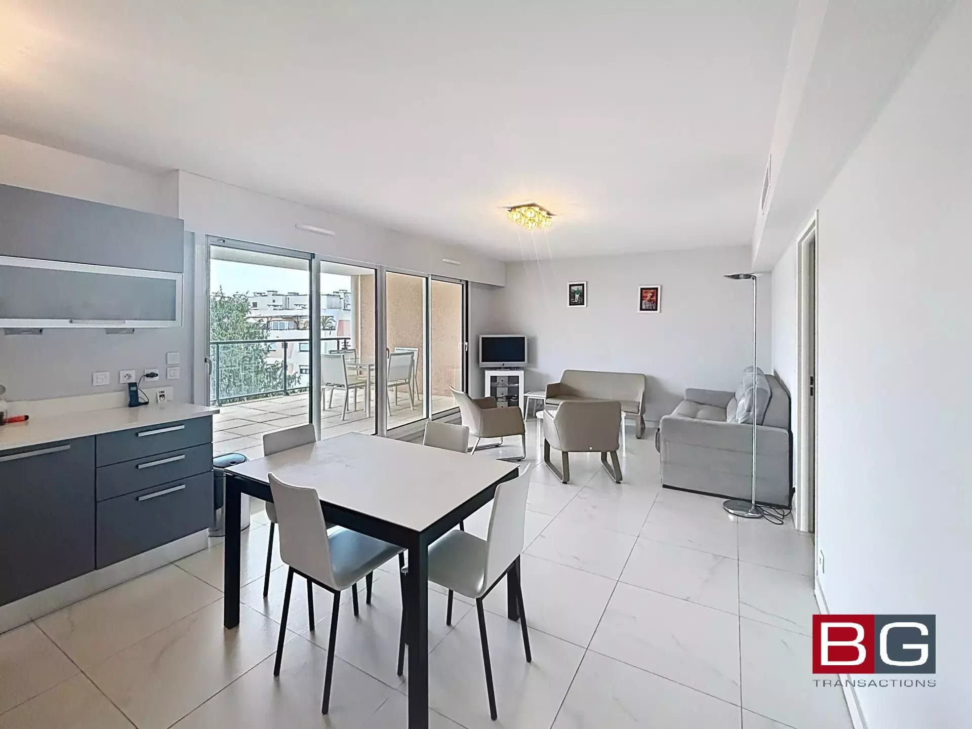 Appartement à vendre, 73m², Antibes
