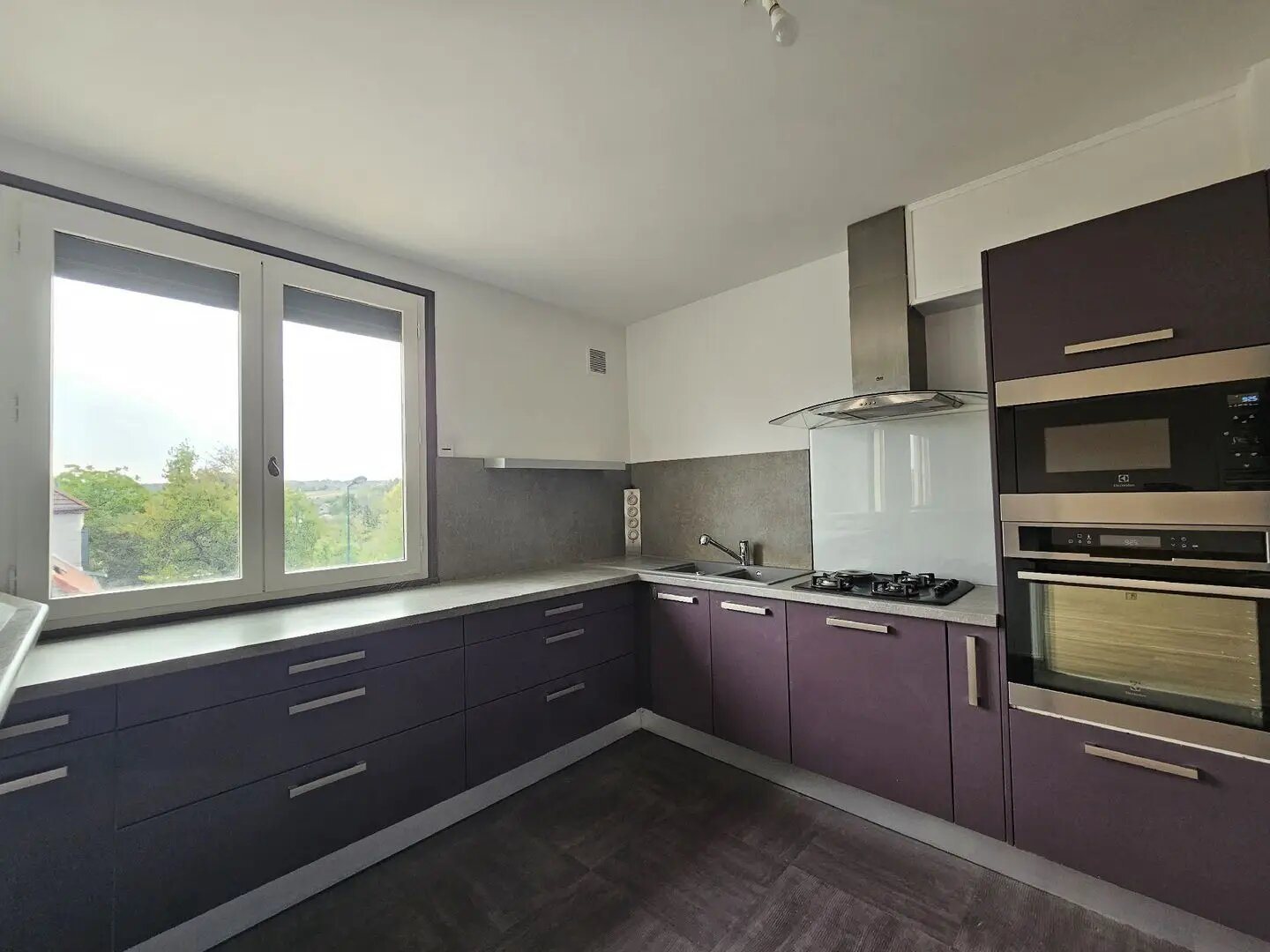 Maison à vendre, 106m², Creuzier-le-Vieux