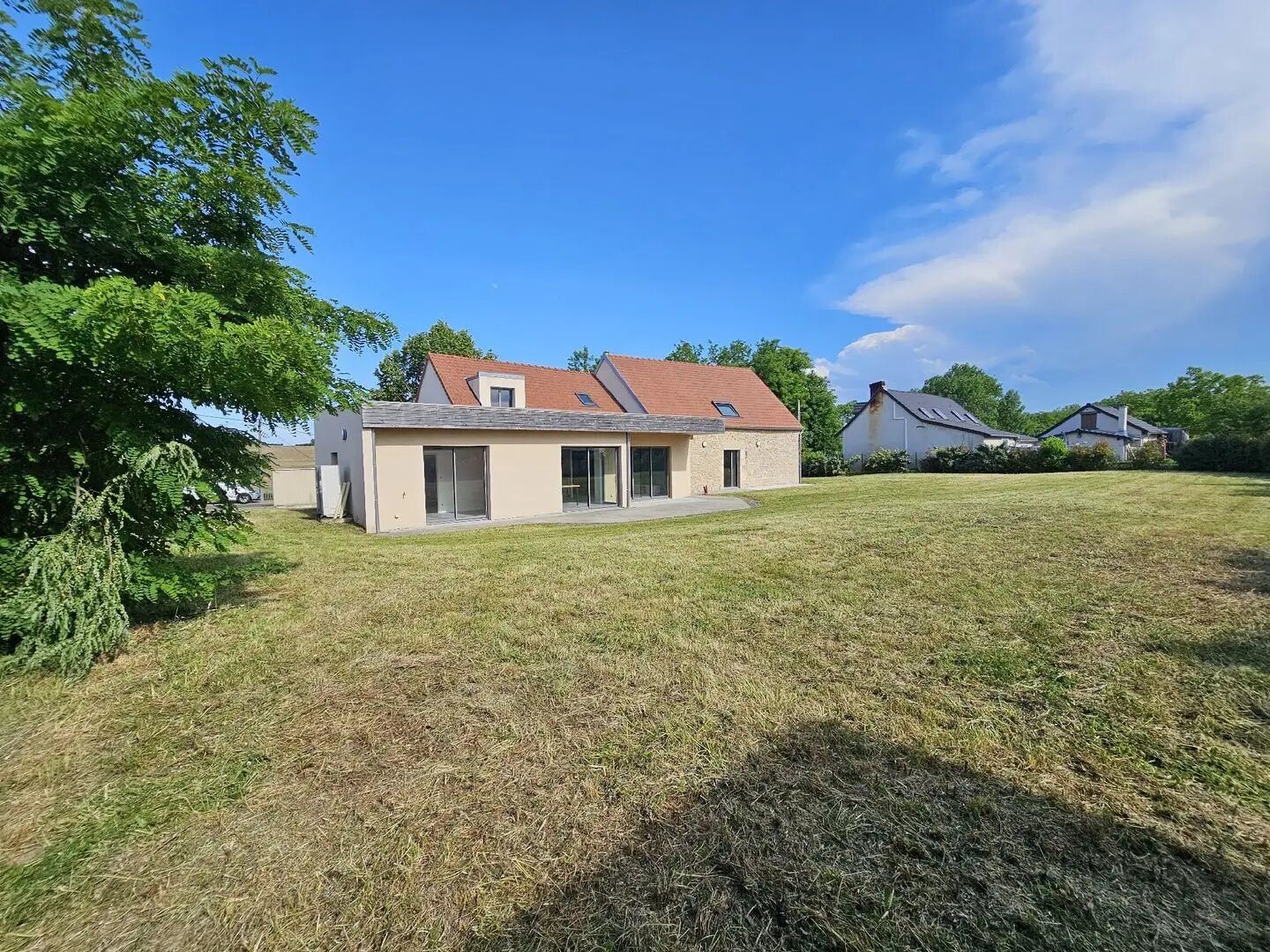Maison à vendre, 265m², Creuzier-le-Vieux