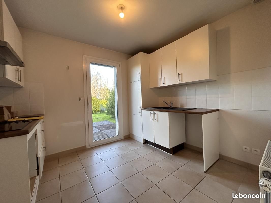 Maison à louer, 100m², Saint-Contest