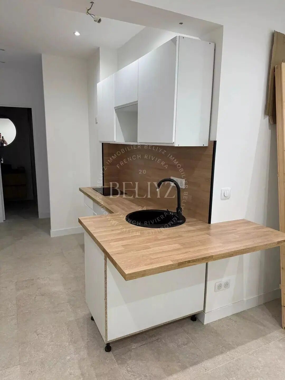 Appartement à louer, 49m², Nice