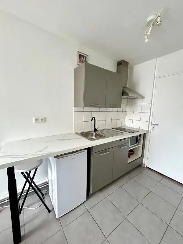 Appartement à louer, 17m², Reims