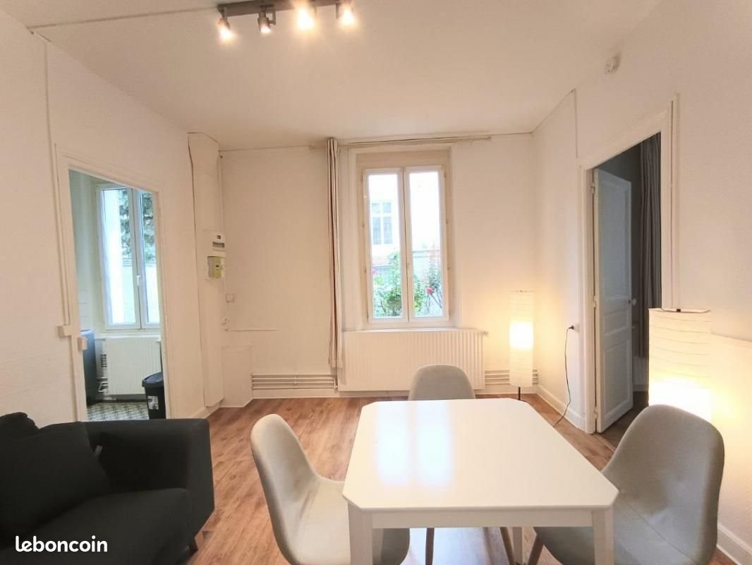 Appartement à louer, 38m², Reims