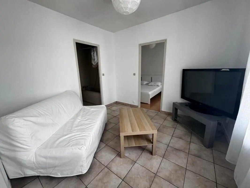 Appartement à louer, 45m², Reims