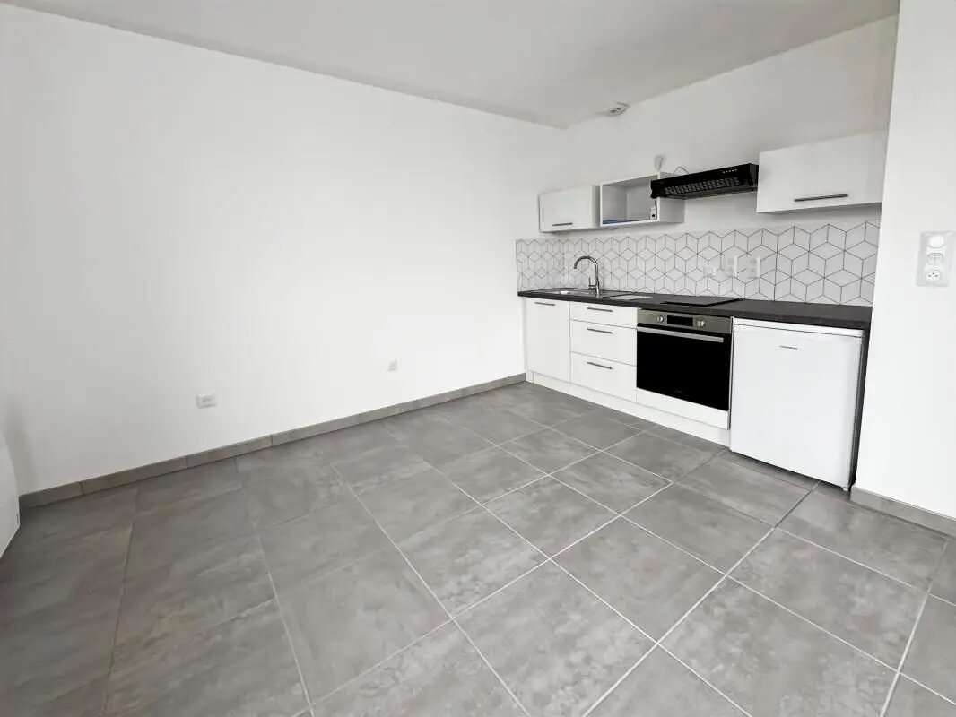 Appartement à louer, 28m², Tinqueux