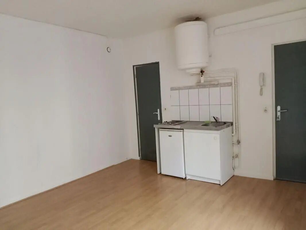 Appartement à louer, 19m², Reims