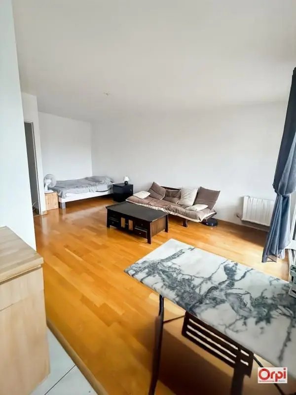 Appartement à louer, 31m², Reims