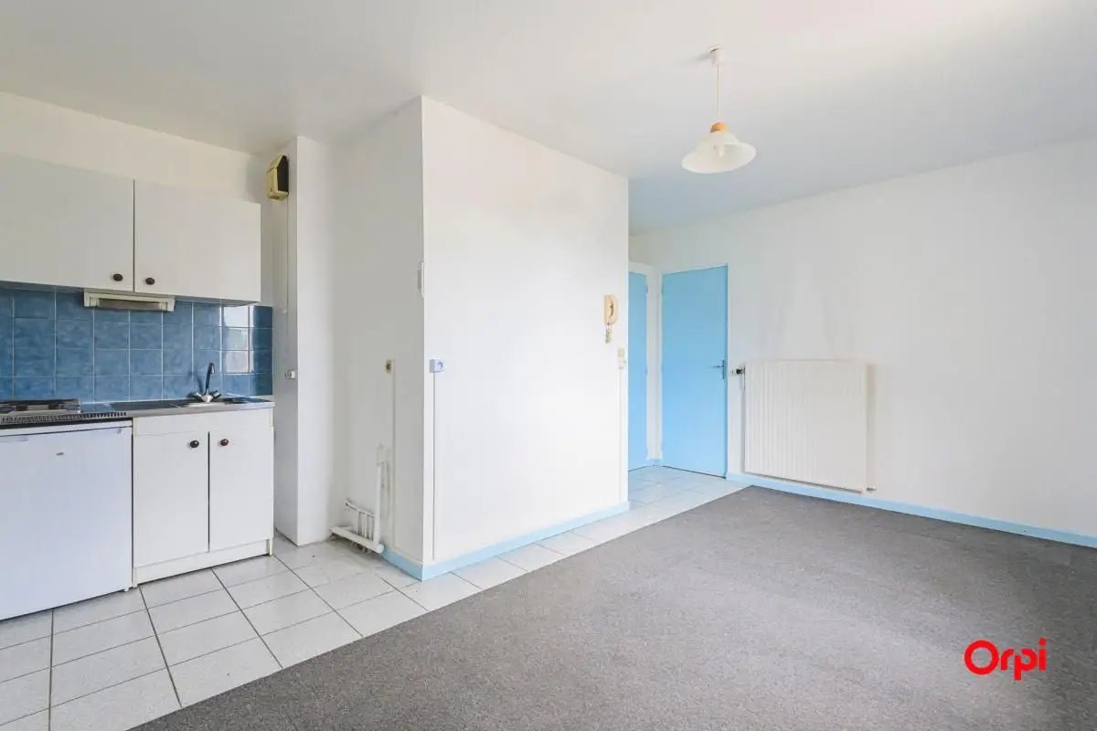 Appartement à louer, 19m², Reims