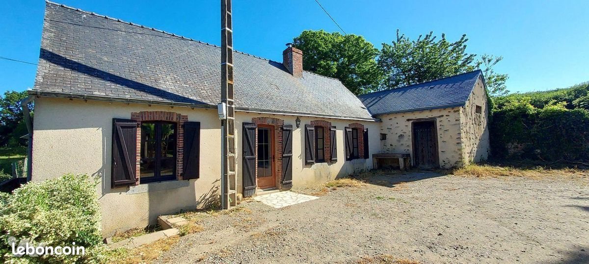 Maison à louer, 86m², Quelaines-Saint-Gault