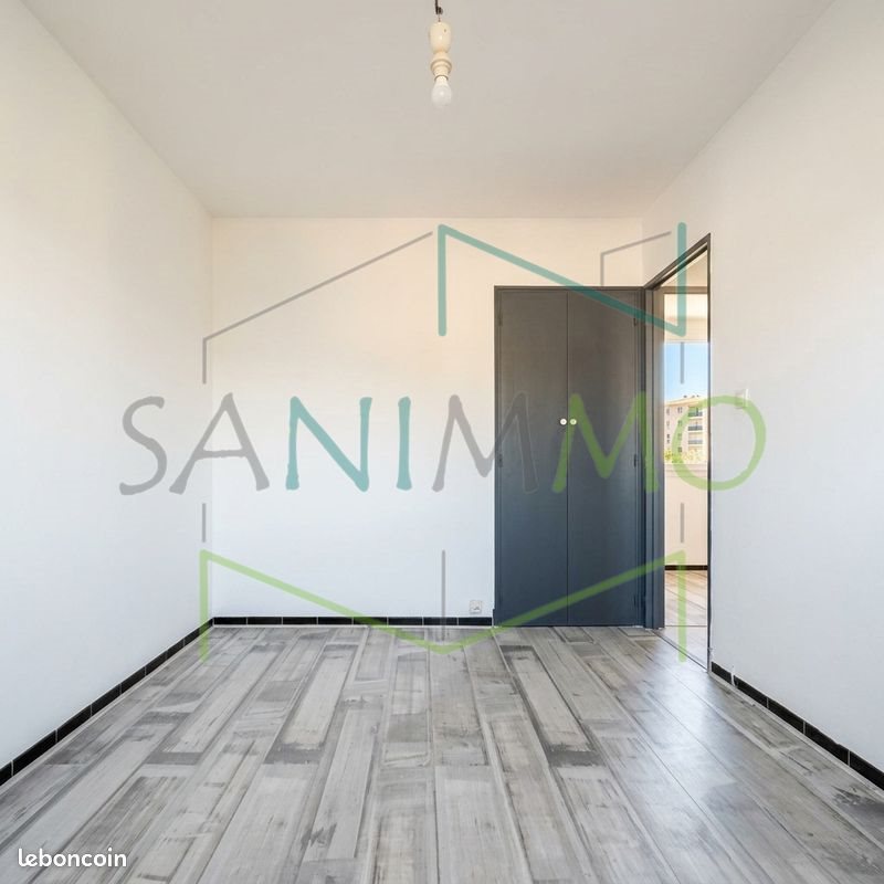 Appartement à louer, 54m², Toulon