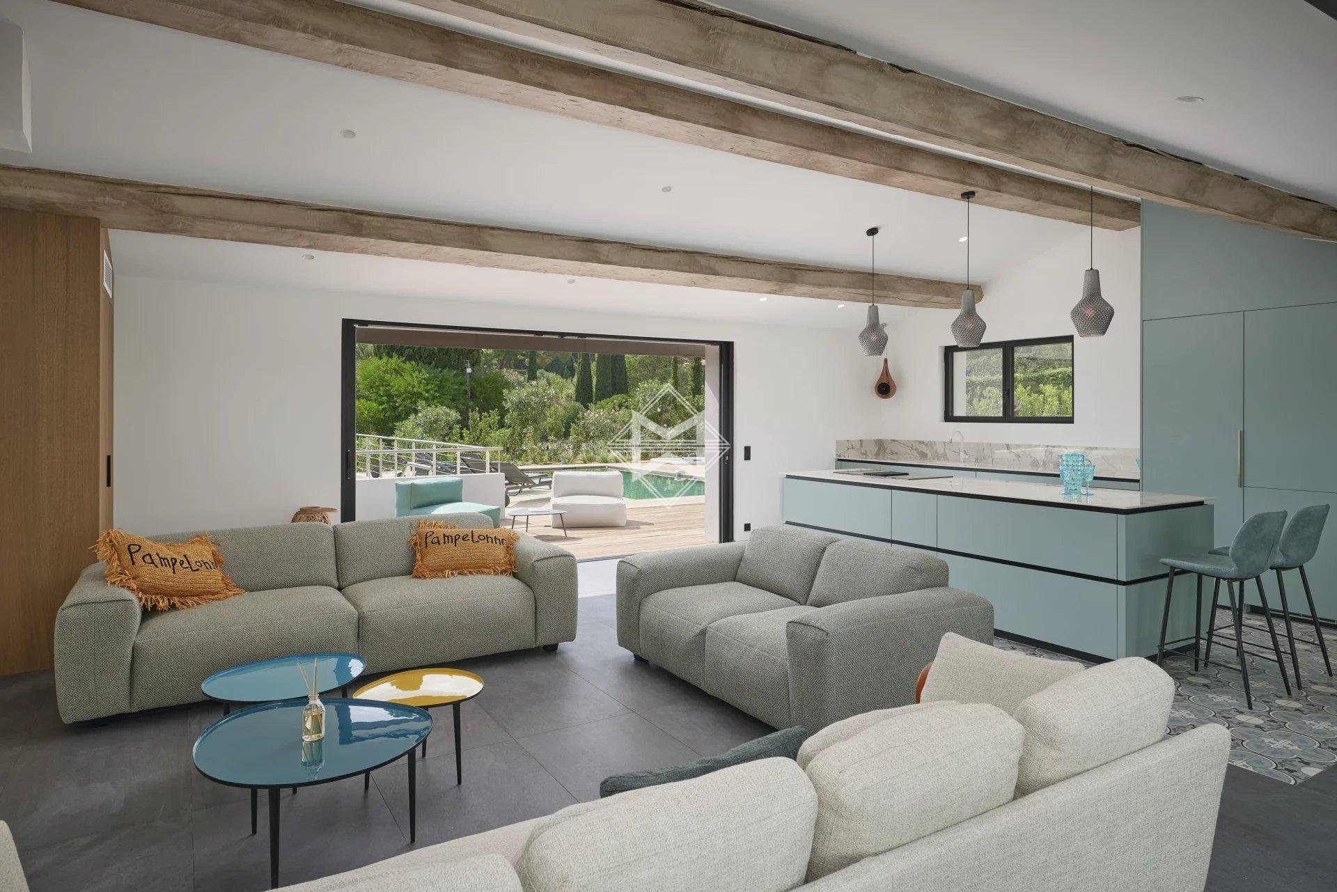 Maison à vendre, 280m², La Croix-Valmer