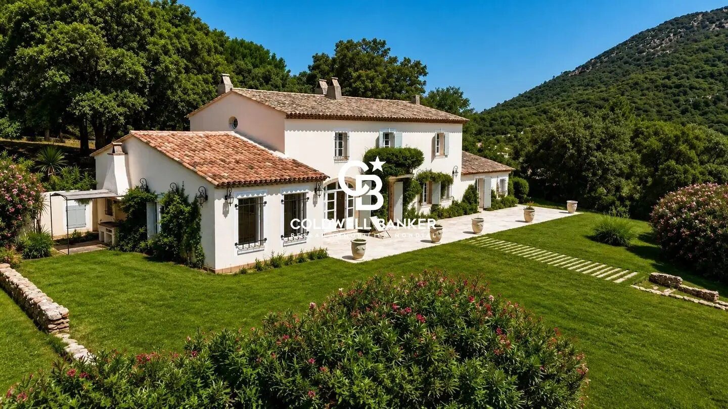 Maison à vendre, 261m², Grimaud