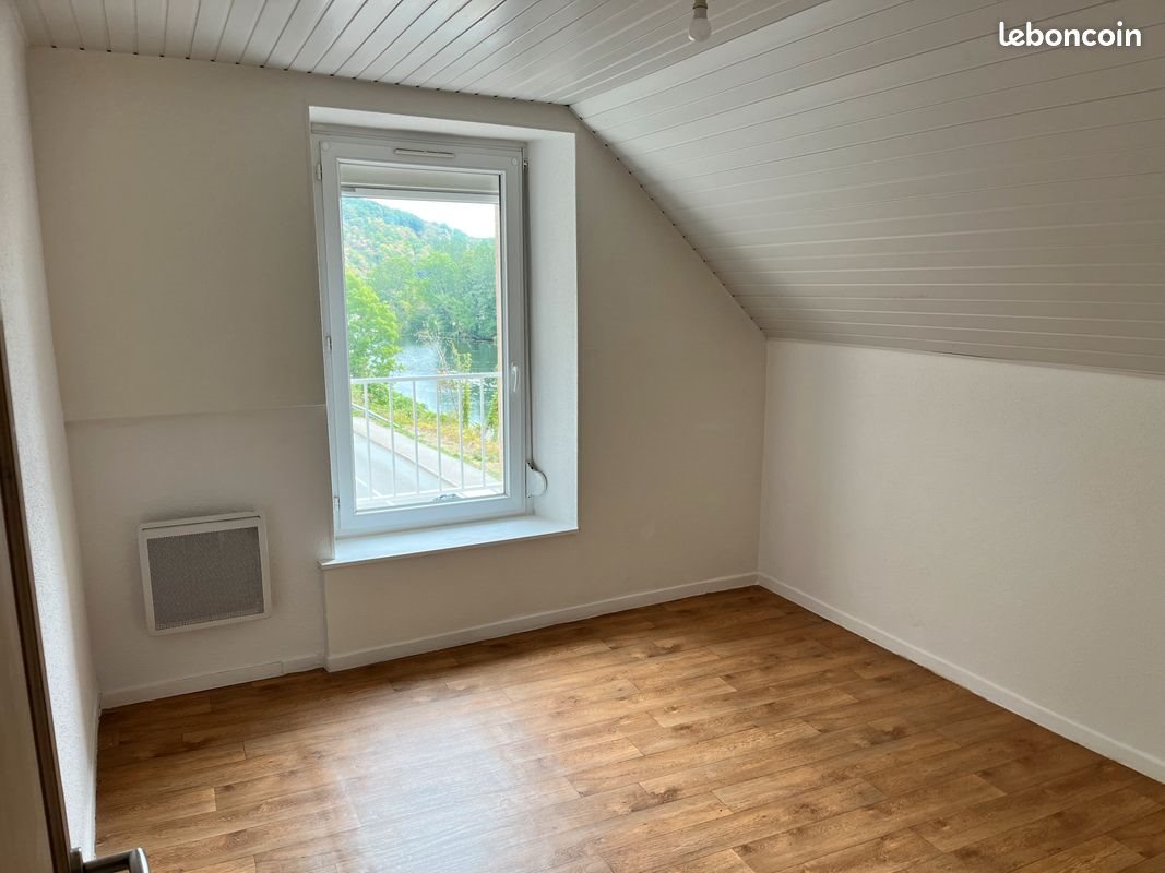 Appartement à louer, 80m², L'Isle-sur-le-Doubs