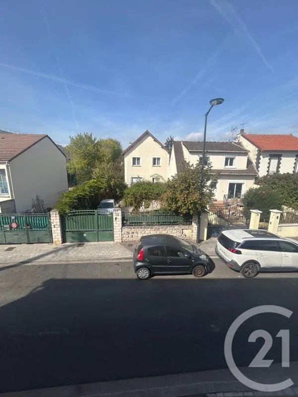 Appartement à louer, 74m², Colombes
