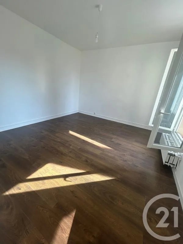 Appartement à louer, 74m², Colombes