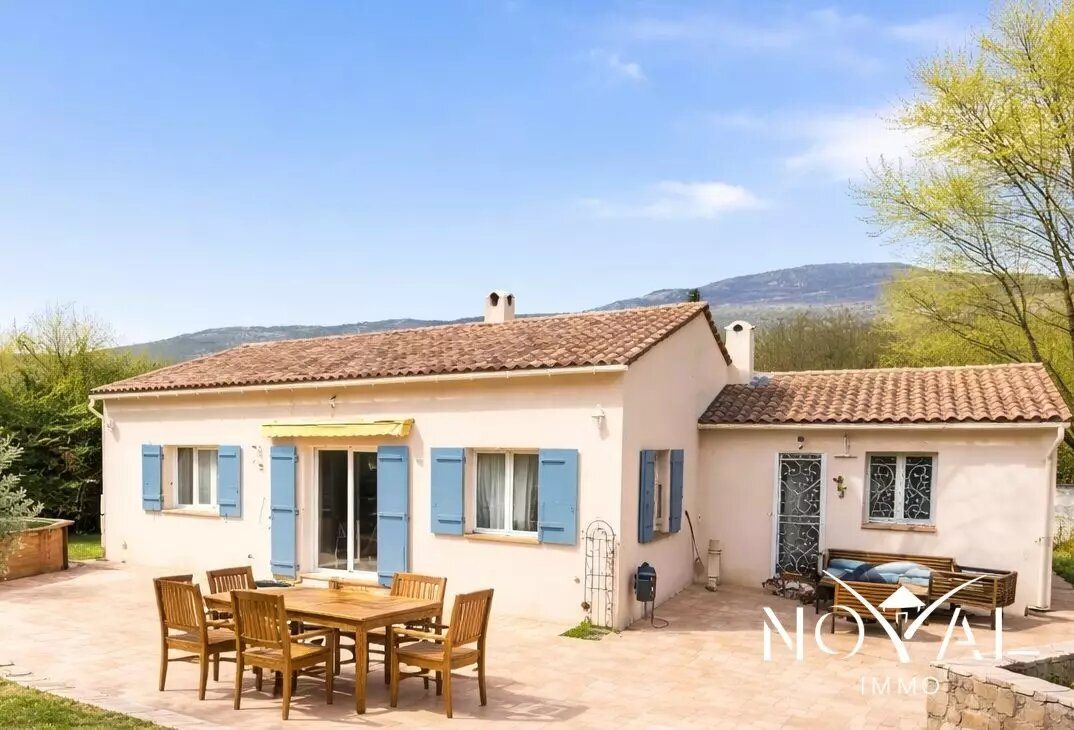 Maison à vendre, 136m², Saint-Vallier-de-Thiey