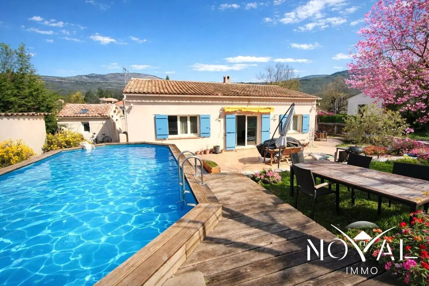 Maison à vendre, 136m², Saint-Vallier-de-Thiey