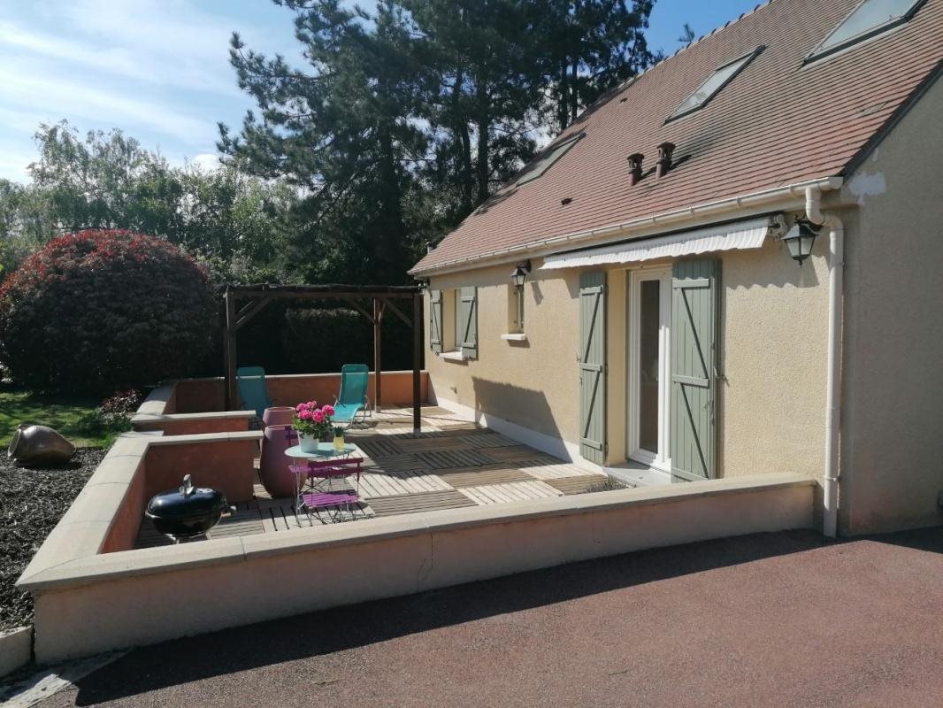 Maison à vendre, 128m², Bû
