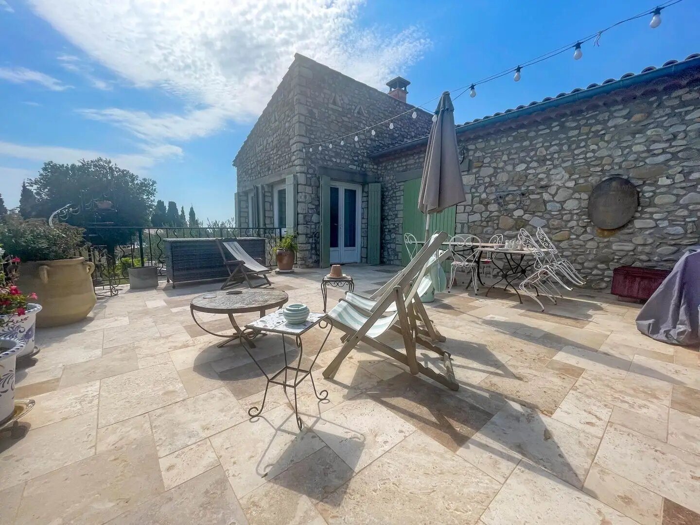 Maison à vendre, 181m², Saint-Pantaléon-les-Vignes