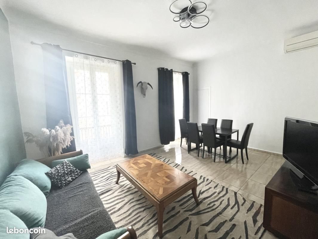Appartement à louer, 63m², Nice