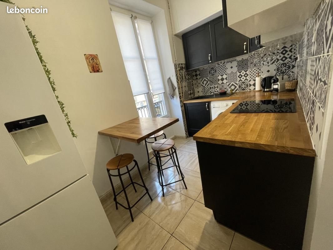 Appartement à louer, 63m², Nice