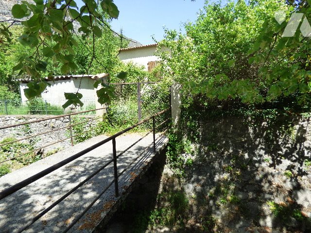 Maison à vendre, 66m², Rémuzat
