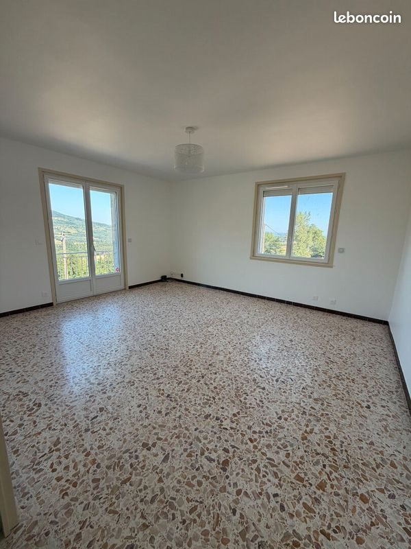 Maison à louer, 95m², Yssingeaux