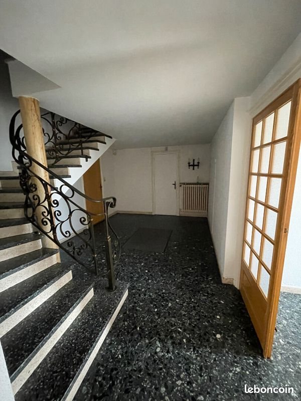 Maison à louer, 160m², Yssingeaux