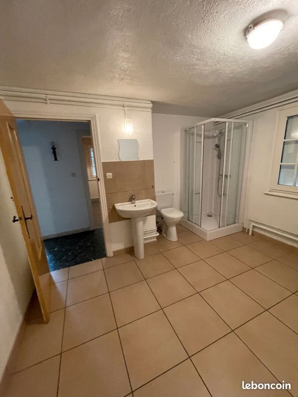 Maison à louer, 160m², Yssingeaux